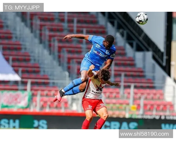 基尔队与雷根斯堡队激烈对决谁能在这场比赛中笑到最后